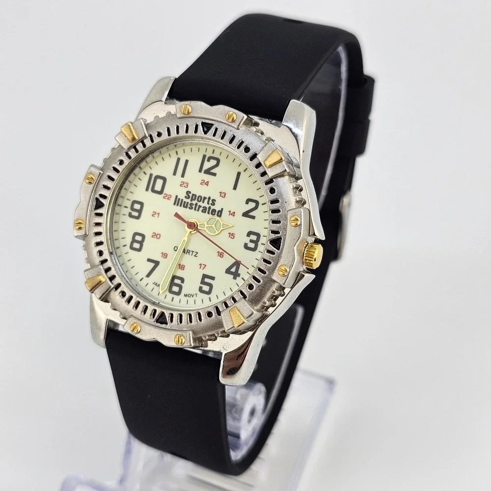 Sports Illustrated Men's Watch 38MM Yellow Dial NEW Black Plastic Bands Battery